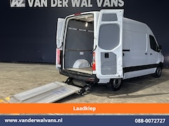 Mercedes-Benz Sprinter - 316 CDI 164pk L2H2 Laadklep Euro6 Airco | Navigatie | Apple Carplay | Android Auto Bijrijd