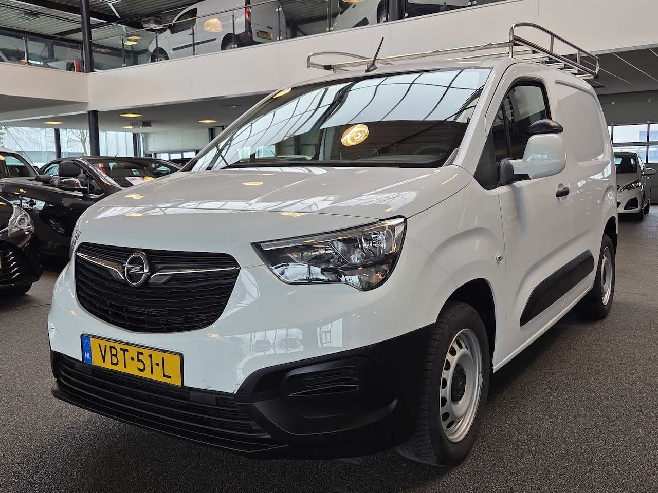 Opel Combo - 1.6D L1H1 Edition 1.6D L1H1 Edition - AutoWereld.nl