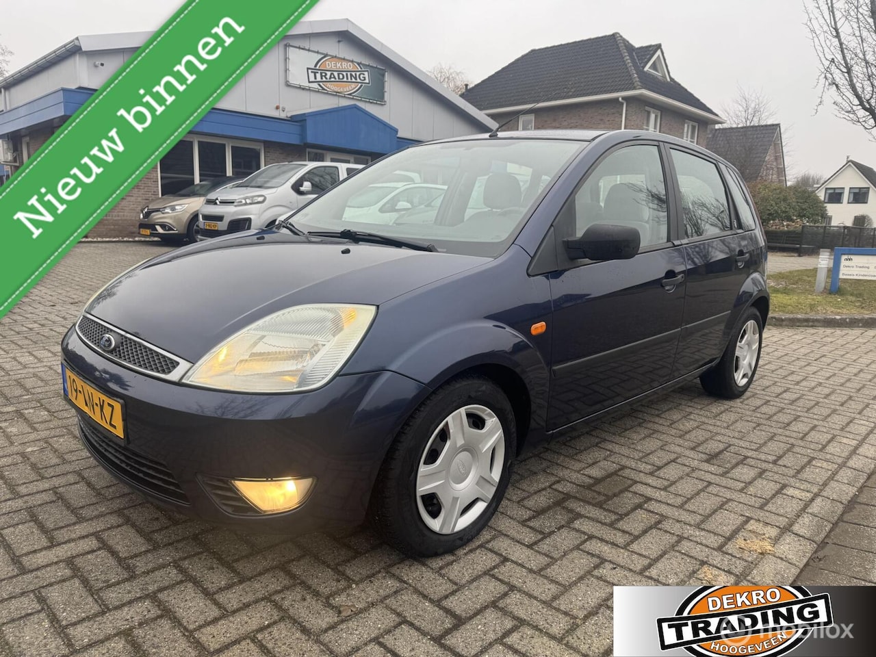Ford Fiesta - 1.4-16V Ghia 5drs Automaat , Airco - AutoWereld.nl
