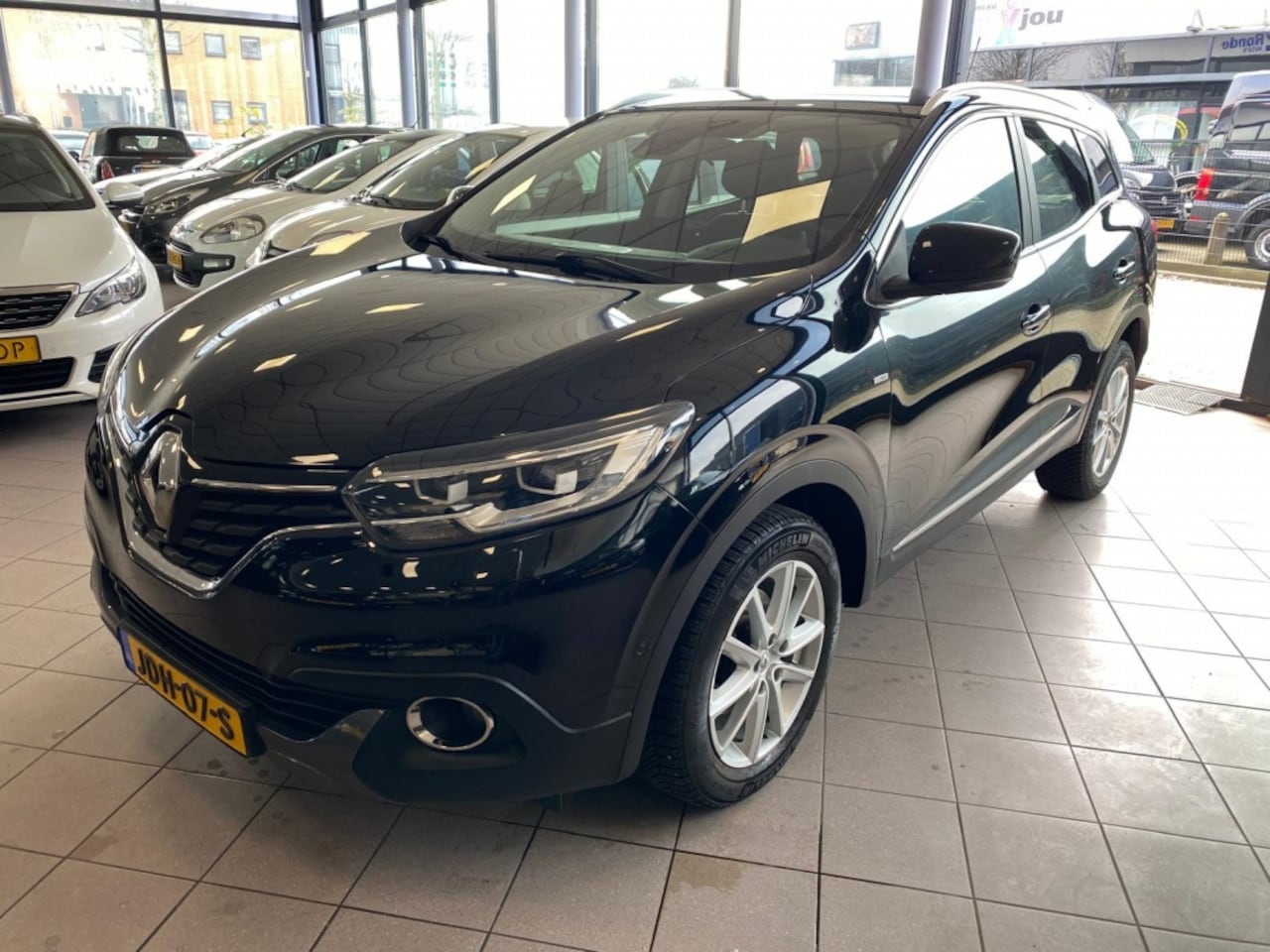 Renault Kadjar - 1.6 dCi 4x4 Bose Achteruit rij cam 74 DKM BJ 2016 !!! - AutoWereld.nl