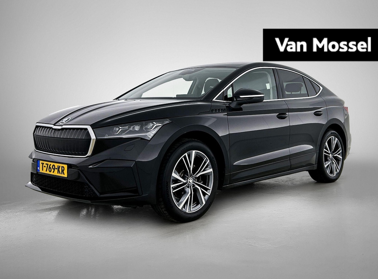 Skoda Enyaq Coupé iV - 60 Business Edition Plus | PANORAMADAK | CAMERA | - AutoWereld.nl