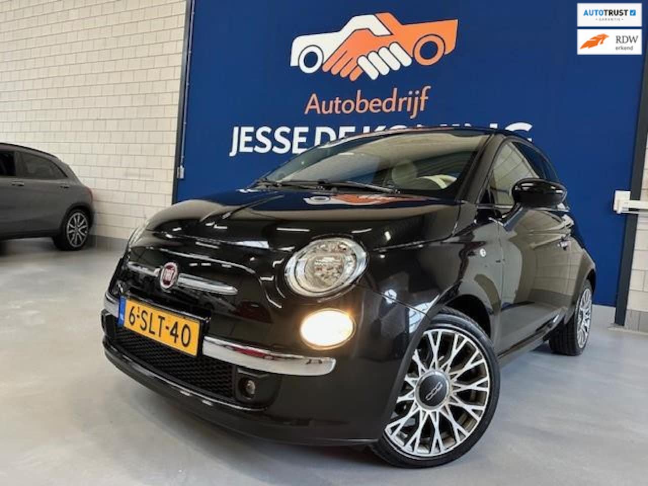 Fiat 500 - 0.9 TwinAir Lounge / bj.2013 / panoramadak / airco/ sportvelgen / stereo / etc. / NAP met - AutoWereld.nl