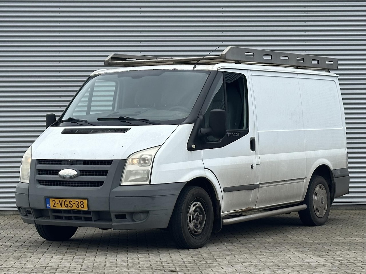 Ford Transit - 260S 2.2 TDCI Economy Edition 260S 2.2 TDCI Economy Edition - AutoWereld.nl