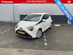 Toyota Aygo - 1.0 VVT-i x-play Automaat