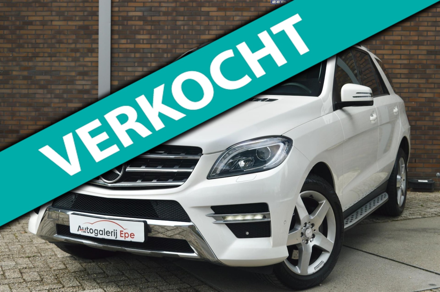 Mercedes-Benz ML-klasse - 350 BLUETEC 4MATIC AMG Grijs Kenteken LED Trekhaak - AutoWereld.nl