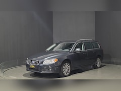 Volvo V70 - 1.6 T4 Limited Edition | Automaat | Leder | Trekhaak | Stoelverwarming