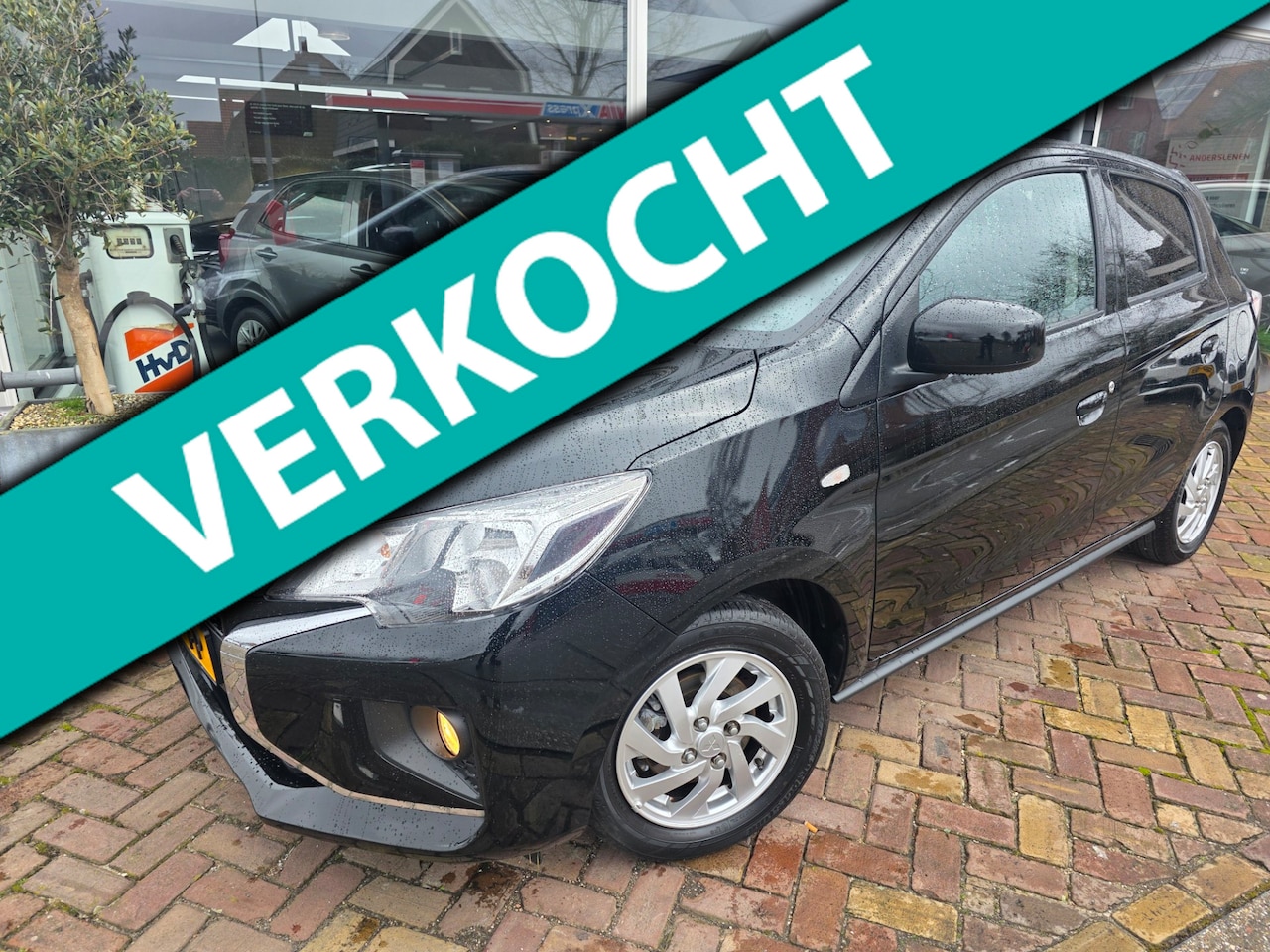 Mitsubishi Space Star - 1.2 Dynamic 1.2 Dynamic,lage km,camera,groot scherm - AutoWereld.nl
