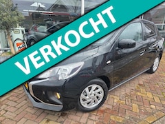 Mitsubishi Space Star - 1.2 Dynamic, lage km, camera, groot scherm