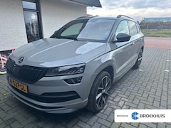 Skoda Karoq - 1.5 TSI 150 pk ACT Sportline Business 7-DSG | Apple carplay | Achteruitrijcamera | Stoel/s