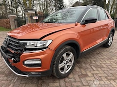 Volkswagen T-Roc - 1.5 TSI Style automaat