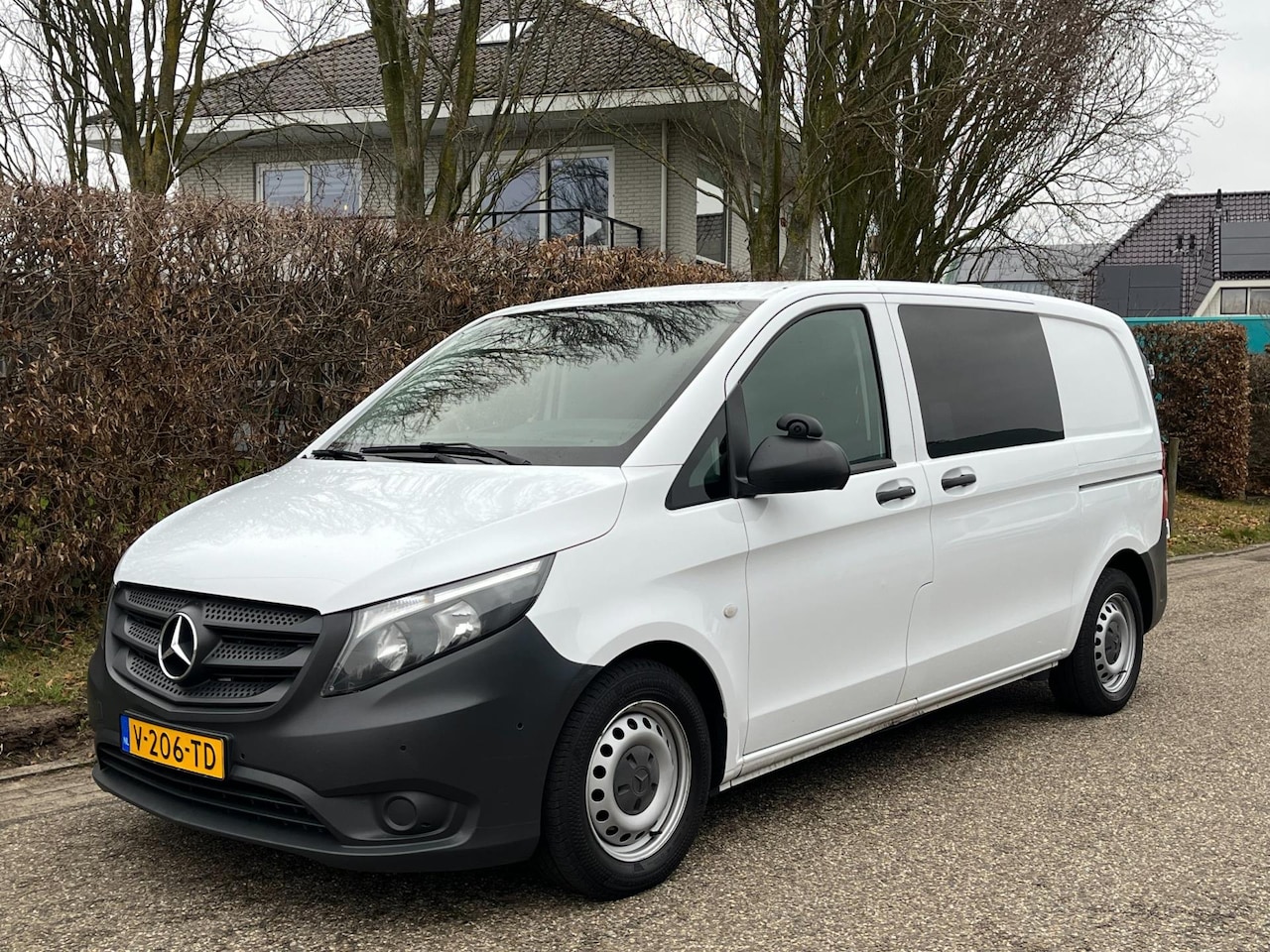 Mercedes-Benz Vito - 116 CDI Automaat | Honden transport | Marge bus! - AutoWereld.nl