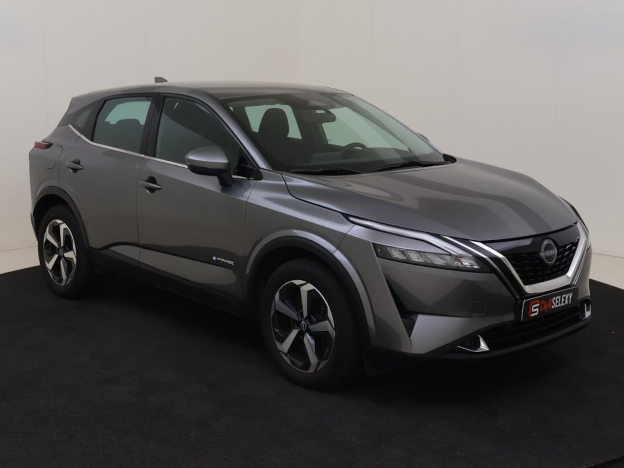 Nissan Qashqai - 1.5 ePower Business Design 160PK Carplay Camera - AutoWereld.nl