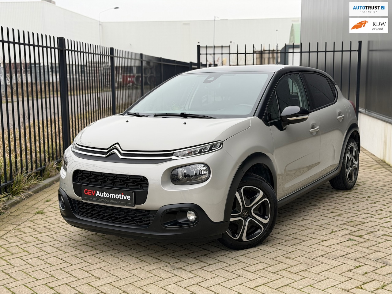 Citroën C3 - 1.2 PureTech S&S Feel Edition Cruise Control Carplay Navi - AutoWereld.nl