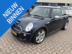 MINI Cooper S - 1.6 Checkmate S uitvoering, deels leer, panorama dak, origineel auto 2 de eigenaar. Unieke