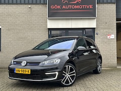 Volkswagen Golf - 1.4 TSI GTE / Keyles Entree & Go / Pano / Stoelverwarming / NAP / Navi / Mechatronic verva