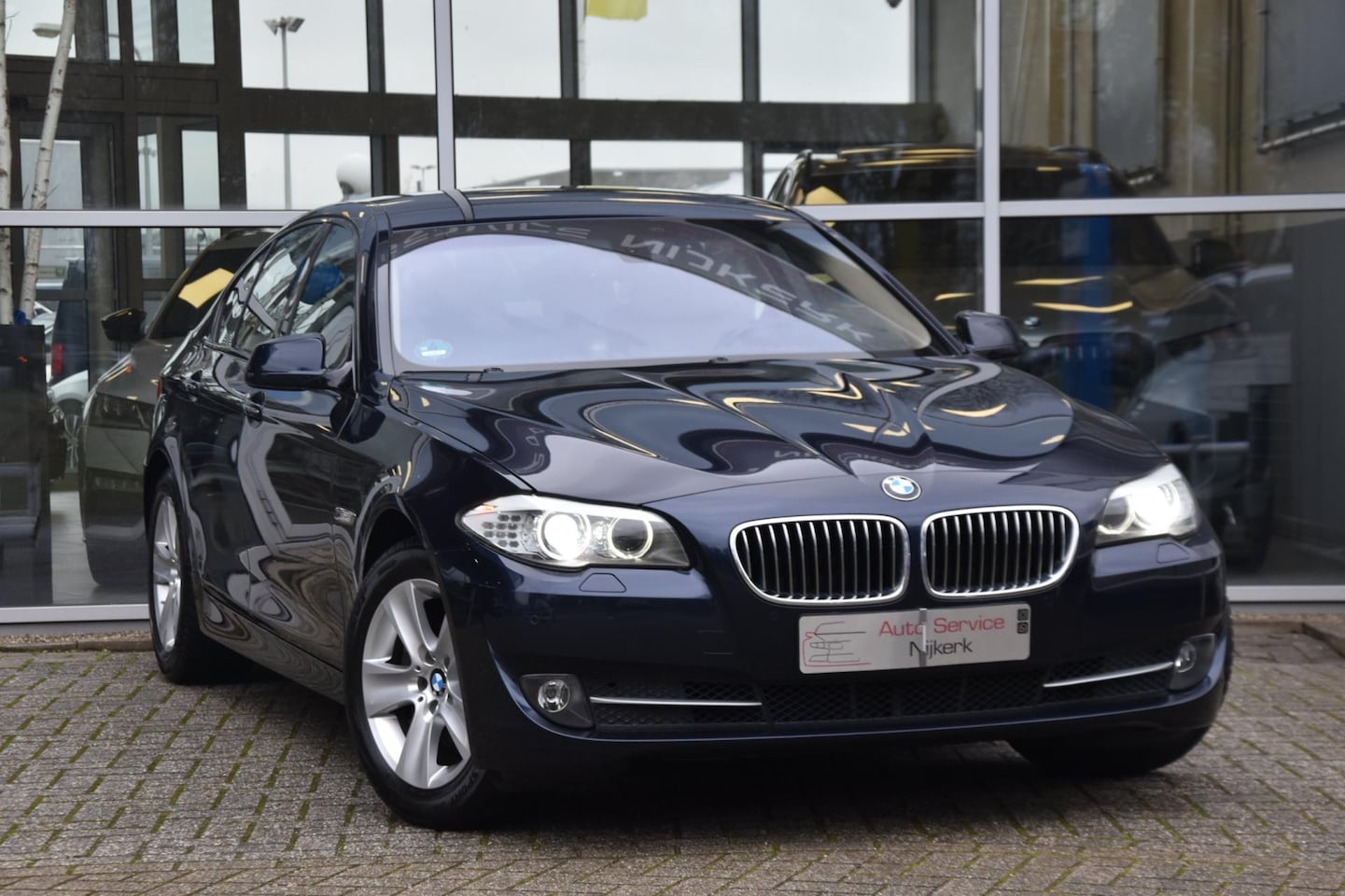 BMW 5-serie - 528i High Executive Aur. Leder Nav. Pdc Zeer Nette Auto + Inruil Mogelijk - AutoWereld.nl