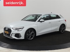 Audi A3 Sportback - 30 TFSI S edition | Stoelverwarming | Park Assist | Sportstoelen | Carplay | Half leder |