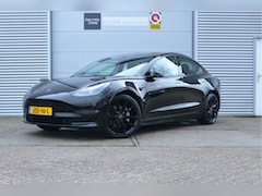 Tesla Model 3 - Long Range AWD 75 kWh Trekhaak (1.000kg), 19" Alu, AutoPilot3.0 Ryzen