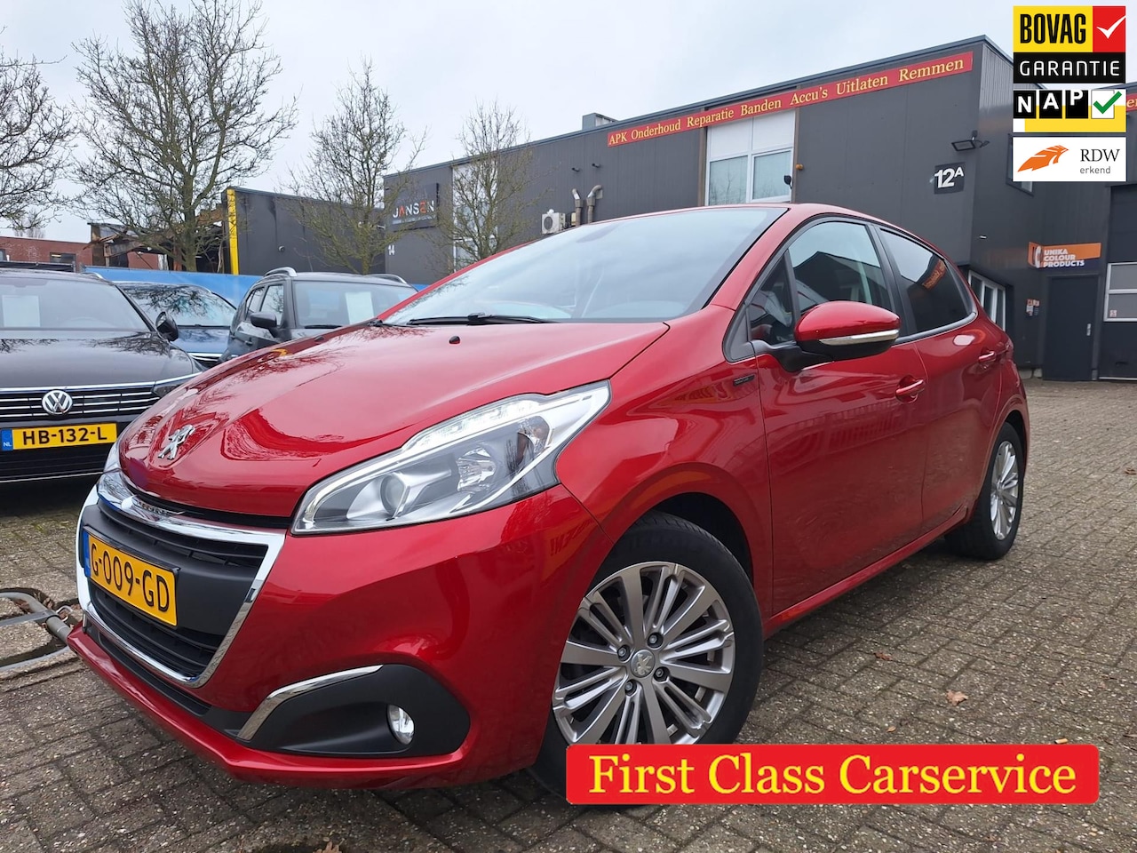 Peugeot 208 - 1.2 PureTech Signature 1.2 PureTech Signature | Nieuwe APK - AutoWereld.nl