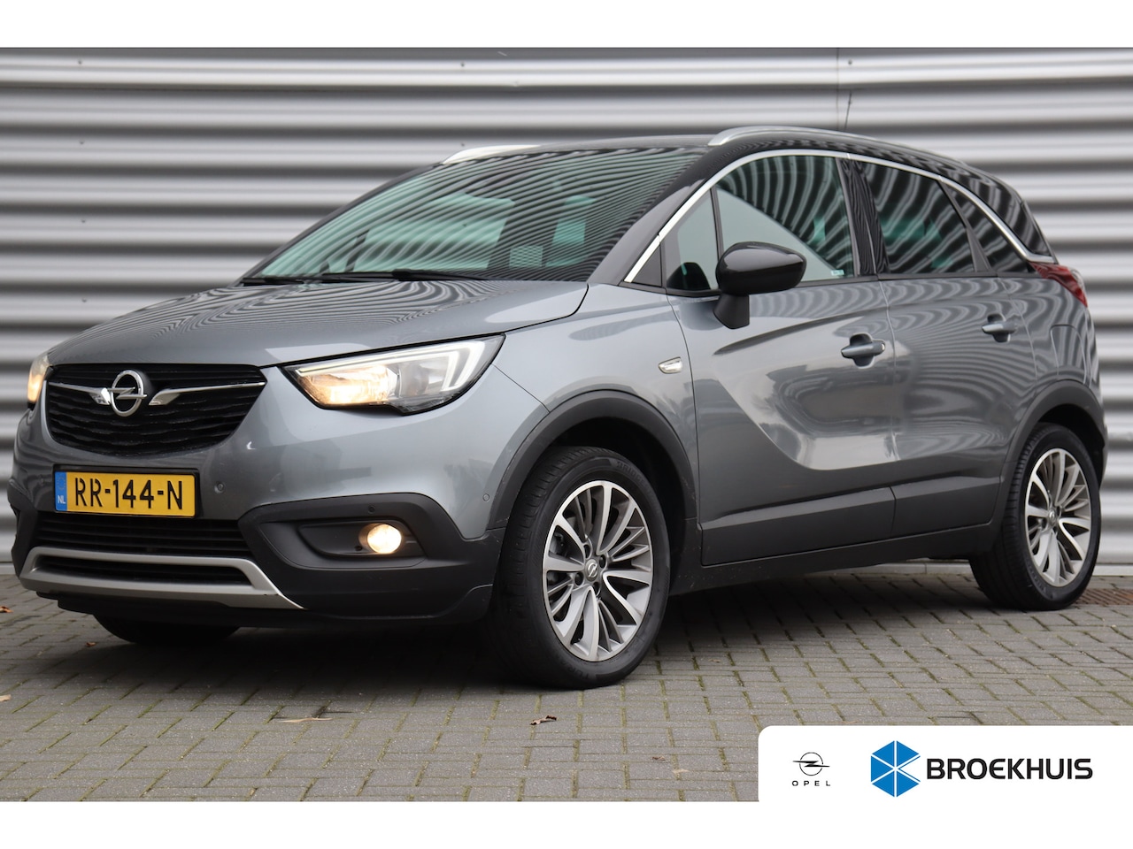 Opel Crossland X - 1.2 TURBO 110PK INNOVATION+ AUTOMAAT / NAVI / LEDER / CLIMA / LED / PDC / 17" LMV / HUD / - AutoWereld.nl