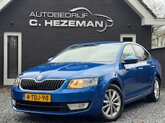 Skoda Octavia - 1.2 TSI Businessline Cruise Control Navigatie Climate Control Kuipstoelen