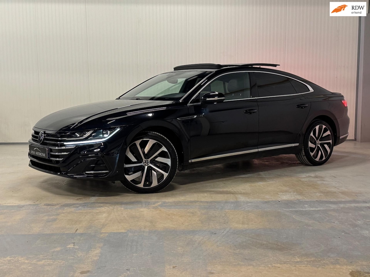 Volkswagen Arteon - 1.4 TSI eHybrid R-Line | PANO | TREKHAAK | HUD | 360 CAMERA | STOELMASSAGE - AutoWereld.nl