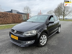 Volkswagen Polo - 1.4-16V Highline NAP/AIRCO/CRUISE/APK 3-2027