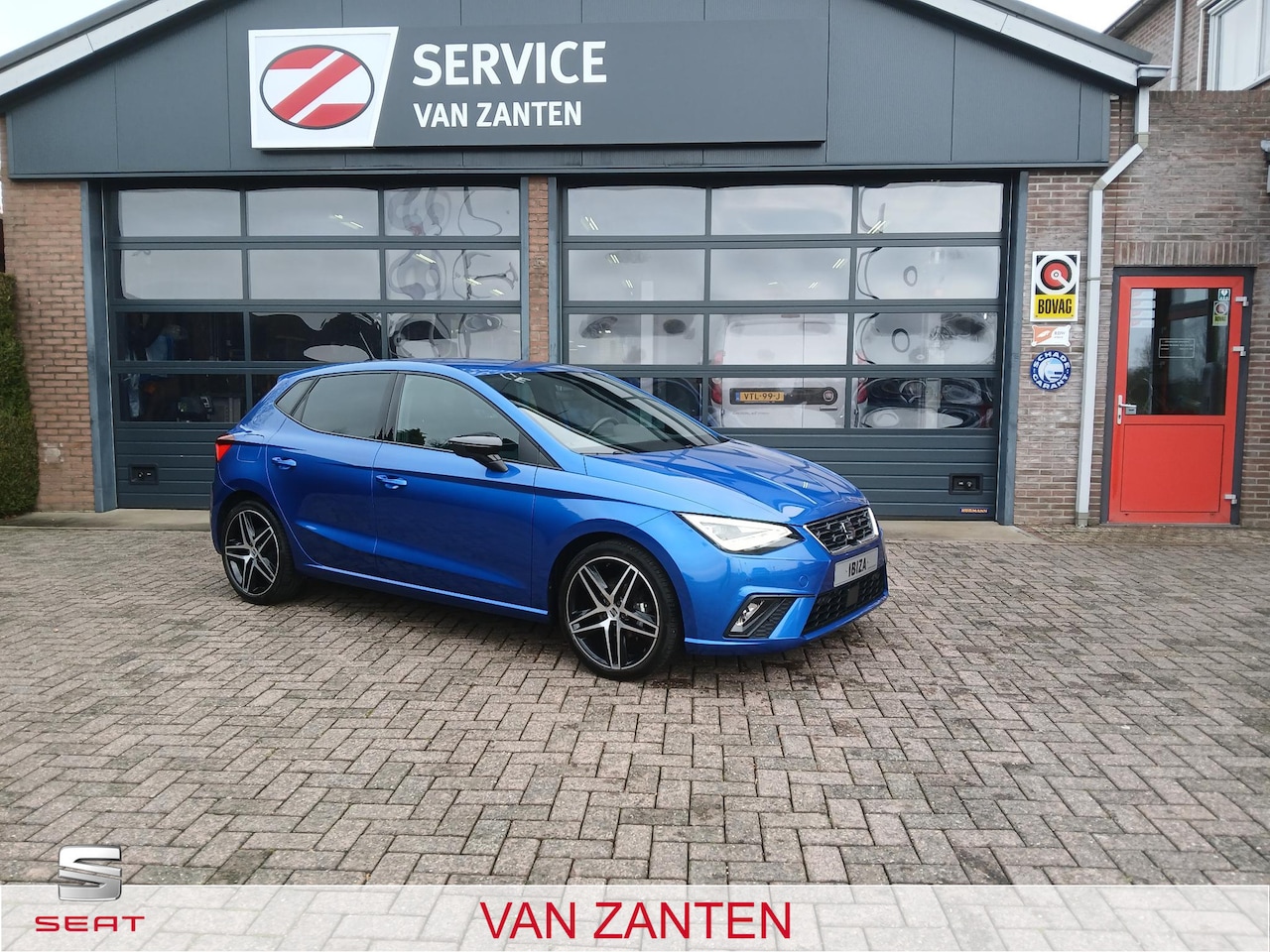 SEAT Ibiza - 1.0 EcoTSI FR Business Intense + Navigatie + 18 inch + Camera, 30.000 k.m.!! - AutoWereld.nl