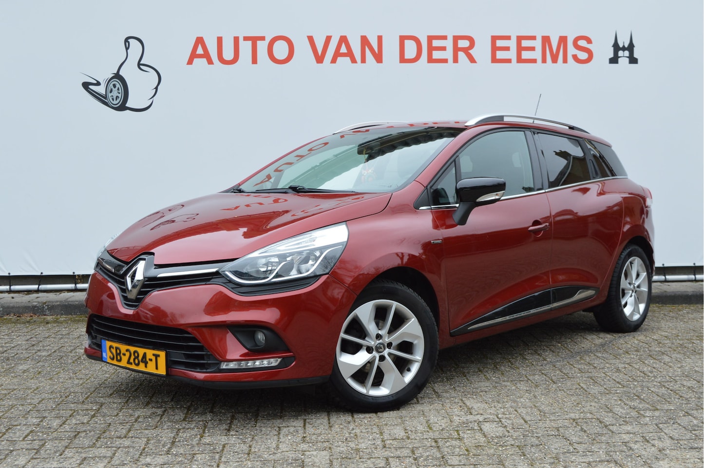 Renault Clio Estate - 90PK TCe Limited NL-auto / Cruise / Lmv. / Pdc. / Airco - AutoWereld.nl