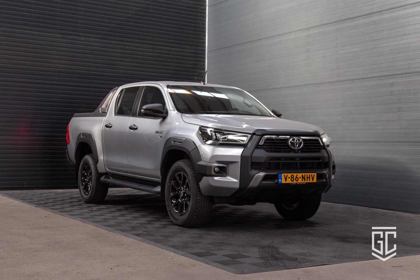 Toyota HiLux - 4.0 Double Cab Adventure - AutoWereld.nl