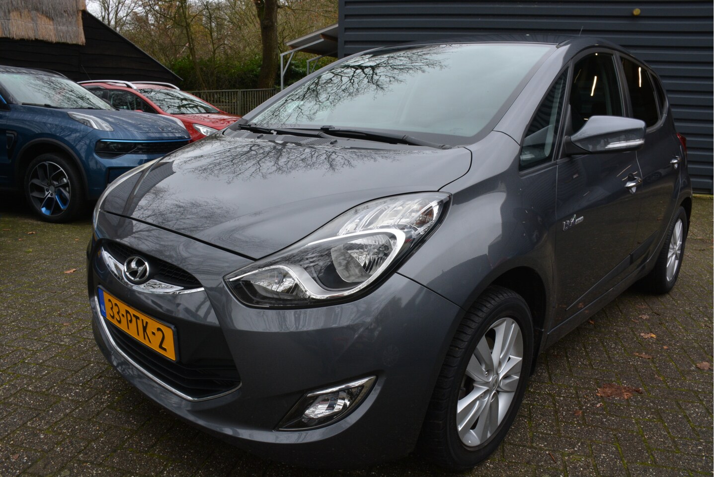 Hyundai ix20 - 1.4i i-Vision Trekhaak Airco Cruise Control - AutoWereld.nl