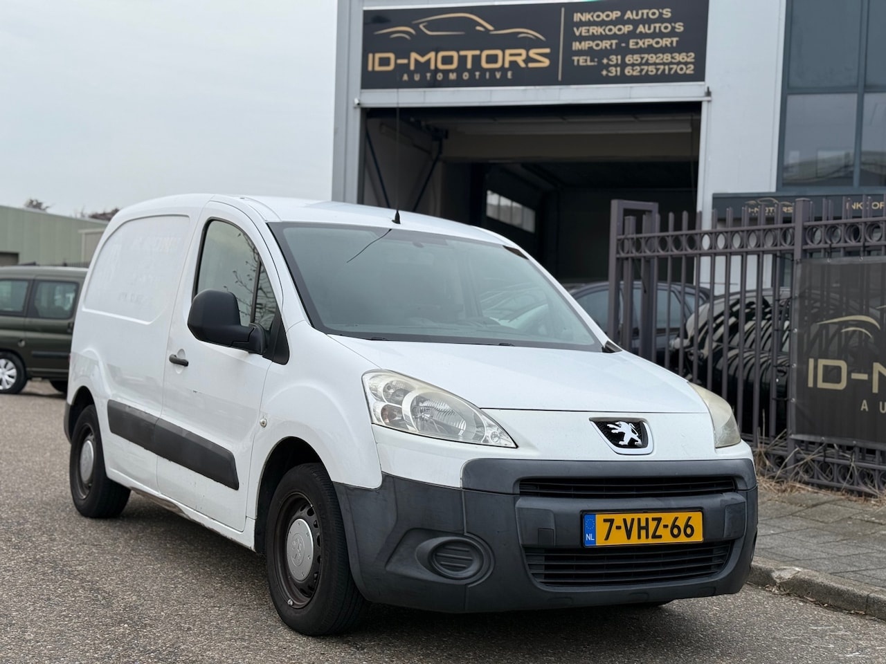 Peugeot Partner - 120 1.6 HDI L1 XR Profit + nap apk airco - AutoWereld.nl
