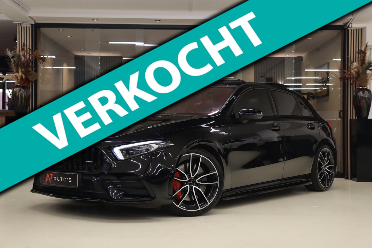 Mercedes-Benz A-klasse - AMG 35 4MATIC PANO/CAM/BURM/MEMORY/NIGHTPAKET/BOMOL - AutoWereld.nl
