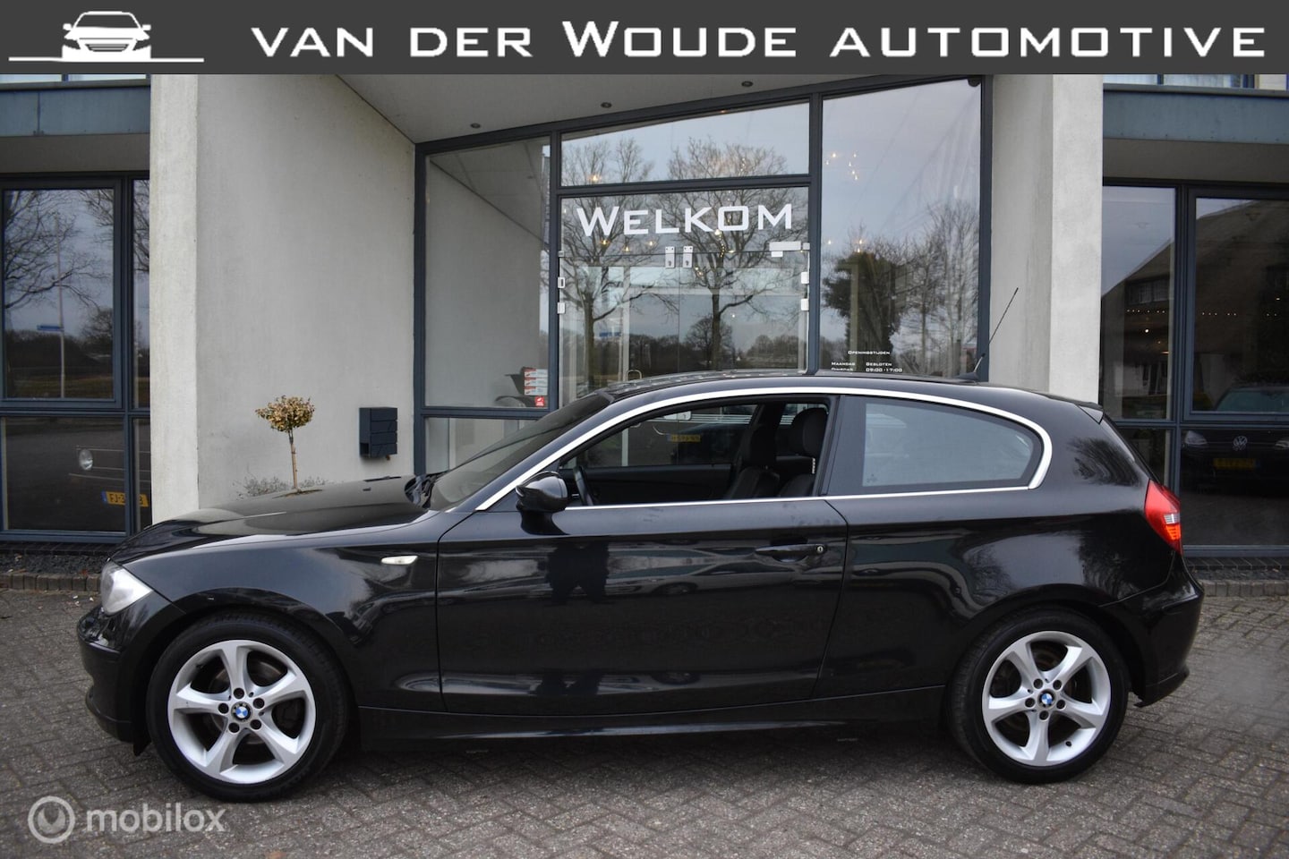 BMW 1-serie - 118i Business Line 118i Business Line 3DRS, AUT. Xenon|Airco|Cruise - AutoWereld.nl