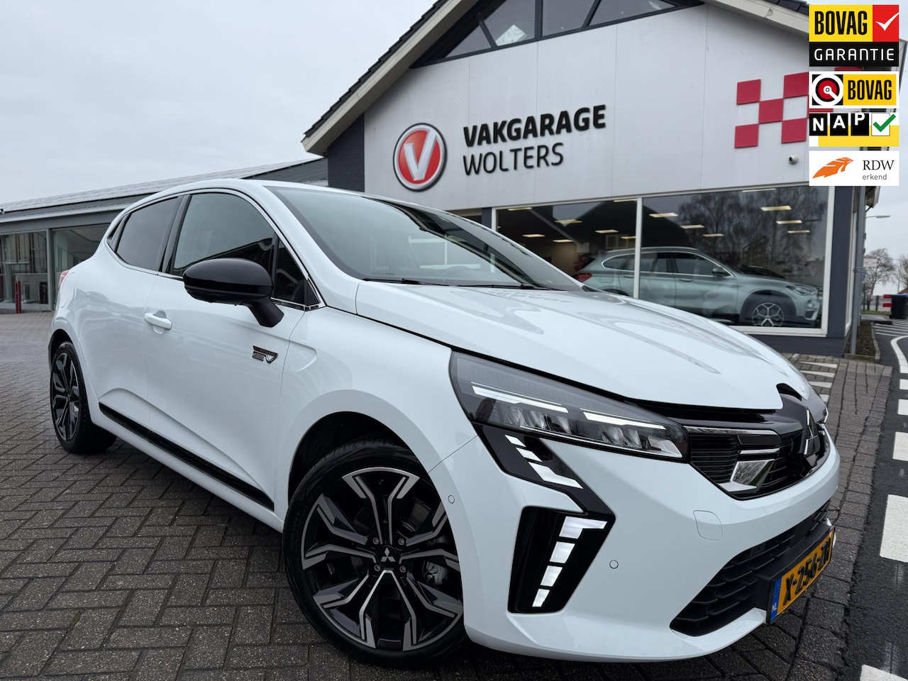 Mitsubishi Colt - 1.6 HEV Instyle RIJKLAARPRIJS! - AutoWereld.nl