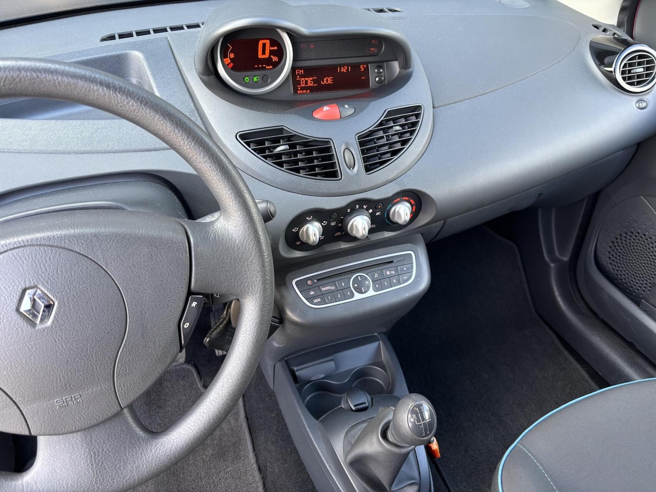 Renault Twingo - 1.2 16V Collection met maar 56.747 km 1ste EIG/ Cruise Control/ Airco/ Private Glass/ L.M.