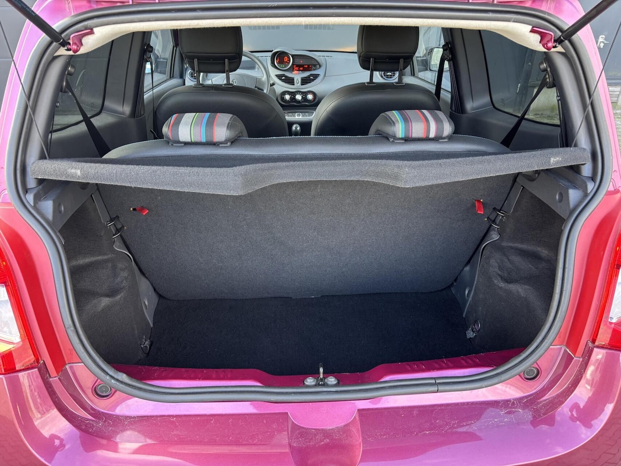 Renault Twingo - 1.2 16V Collection met maar 56.747 km 1ste EIG/ Cruise Control/ Airco/ Private Glass/ L.M.