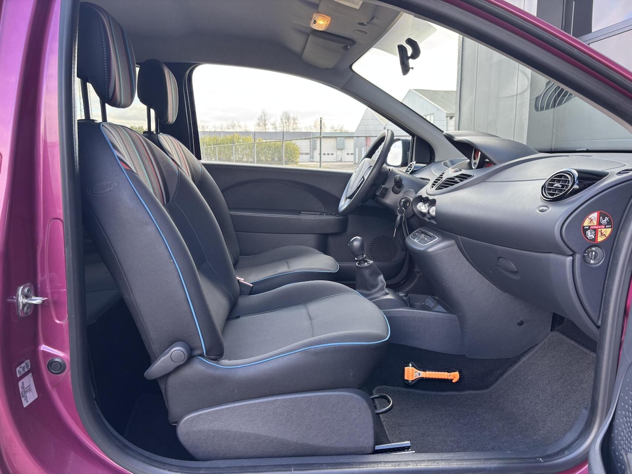 Renault Twingo - 1.2 16V Collection met maar 56.747 km 1ste EIG/ Cruise Control/ Airco/ Private Glass/ L.M.