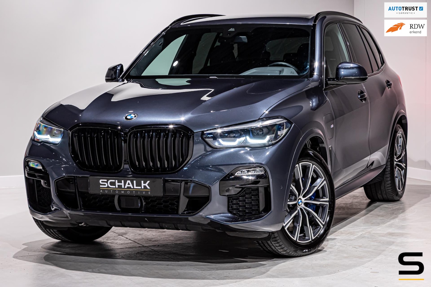 BMW X5 - XDrive45e High Executive|M-sport|Dealer onderhouden - AutoWereld.nl