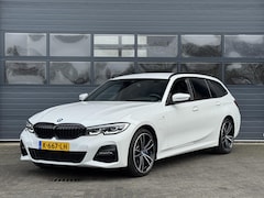 BMW 3-serie Touring - 330e M-SPORT I PLUG-IN HYBRID I LEDEREN BEKLEDING I 59.434KM