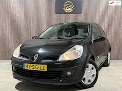 Renault Clio - 1.6-16V Luxe Automaat | Airco | Cruise Control