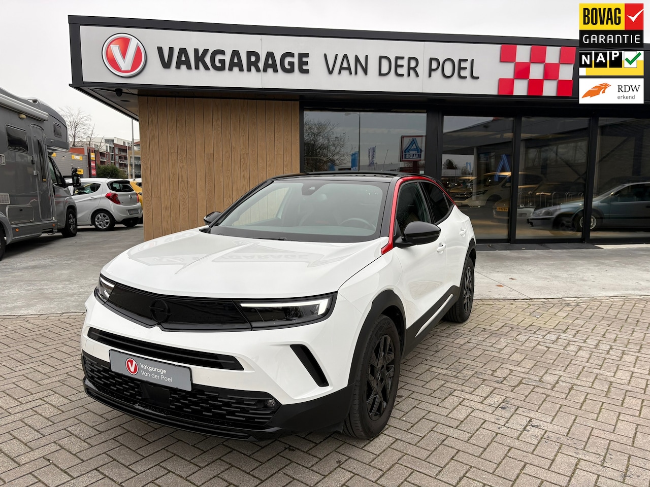 Opel Mokka-e - GS Line 50-kWh 11kw bl. - AutoWereld.nl