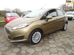 Ford Fiesta - 1.0 Style AIRCO/NAV/TREKHAAK