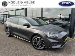Ford Focus - 1.0 EcoBoost Hybrid 125pk ST-Line, trekhaak, winterpakket
