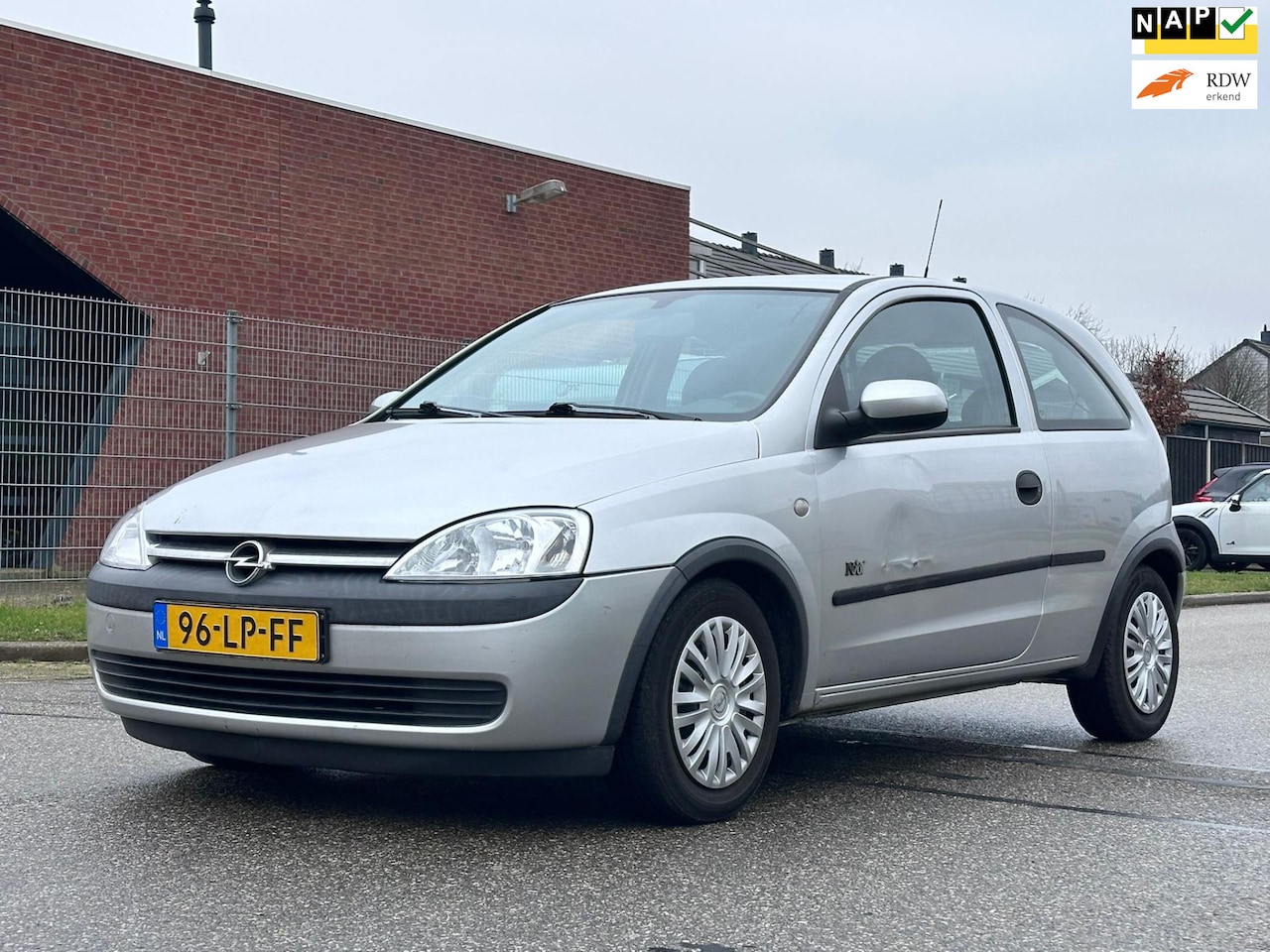 Opel Corsa - 1.2-16V Njoy 14-11-2026 APK*NAP*Elektrische ramen*Stuurbekrachtiging* - AutoWereld.nl