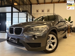 BMW X1 - SDrive20i Chrome Line 184PK Automaat Trekhaak Navi Cruise Onderhouden Nieuwe APK