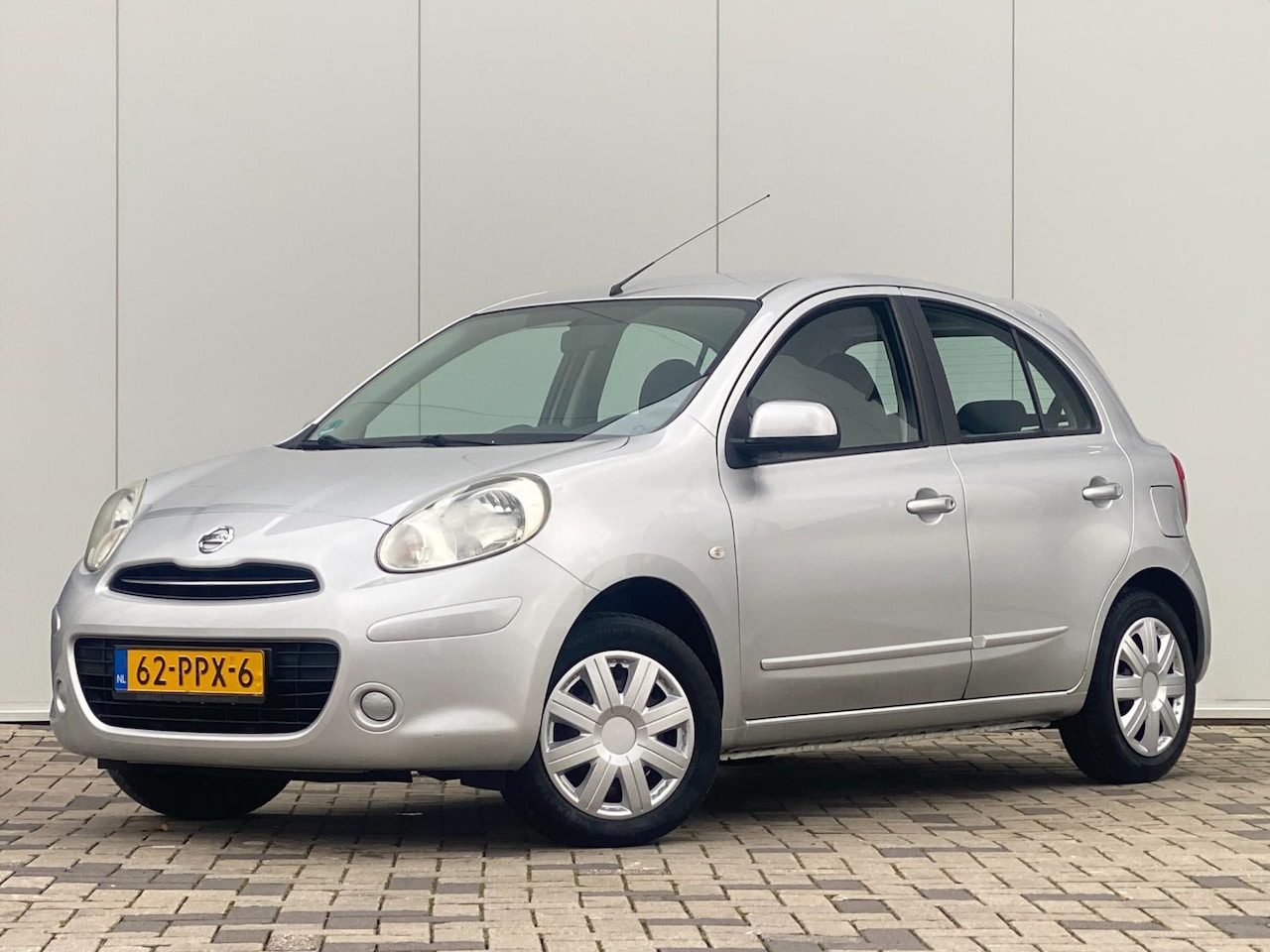 Nissan Micra - 1.2 Acenta 5 DEURS AIRCO 1STE EIGENAAR IN PERFECT STAAT - AutoWereld.nl