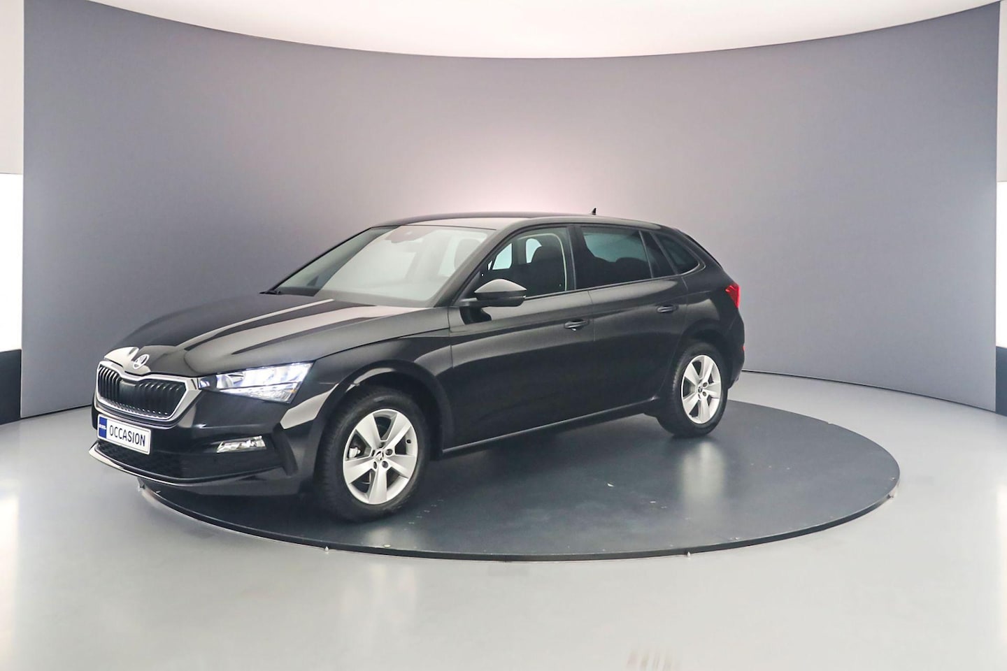 Skoda Scala - Ambition 1.0 TSI 110pk Cruise control, Parkeersensor achter, App connect, LED koplampen, A - AutoWereld.nl