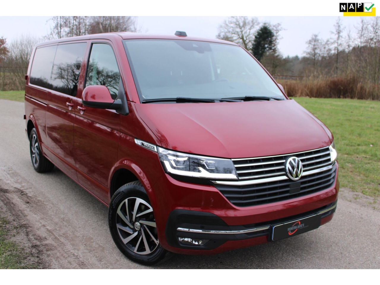 Volkswagen Transporter - 2.0 TDI L2H1 Bulli 75 Jahre Bomvol! - AutoWereld.nl
