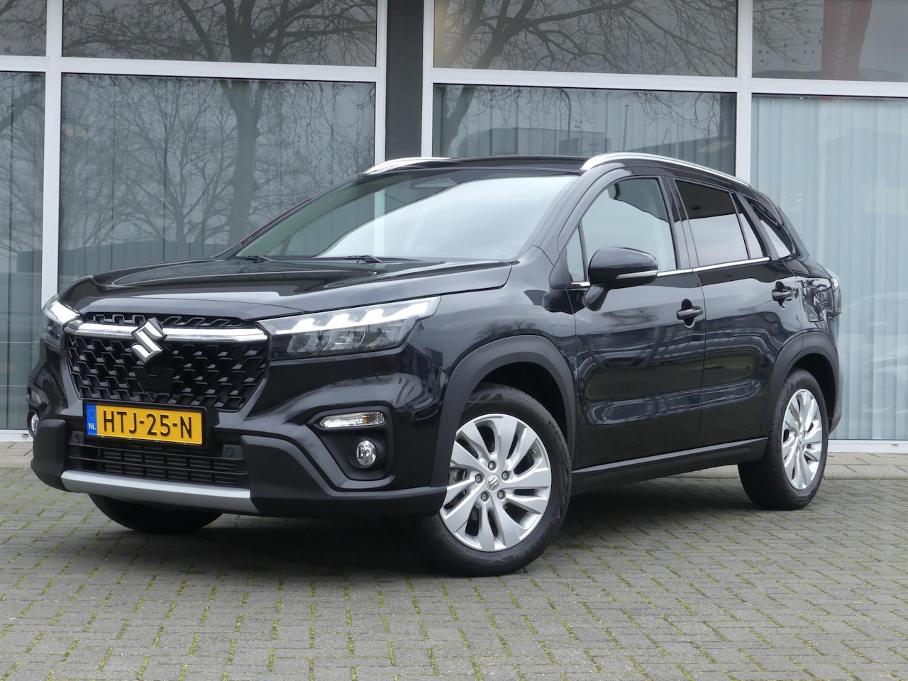 Suzuki S-Cross - 1.4 Boosterjet Select Smart Hybrid Adaptieve Cruise en Climate Control, Navigatie - AutoWereld.nl